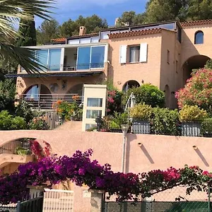 Appartement Zen Sur La Colline Aux Mimosas